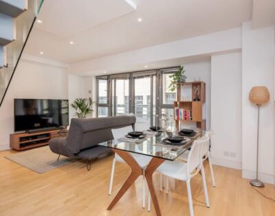 Stylish duplex in the heart of Mayfair! LIFT&AC