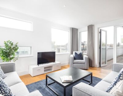 CAPITAL | Three Bedroom Apartment with Balcony JT7