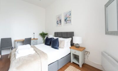 PBC | Modern One Bedroom Flat: Bayswater – LS8