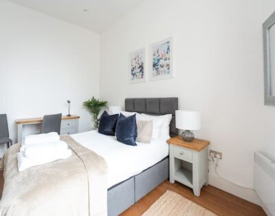 PBC | Modern One Bedroom Flat: Bayswater – LS8