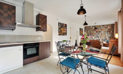 Fully renovated apartment in Montmartre