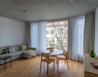 52m² One-Bedroom Apartment in Charlottenburg
