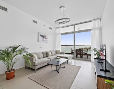 Serene One Bedroom with Full Sea View