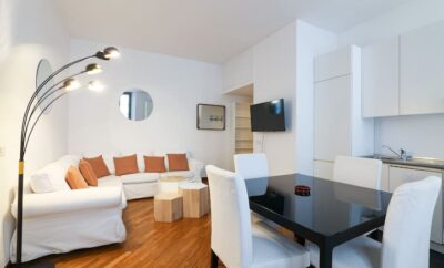 Charming San Babila Apt.