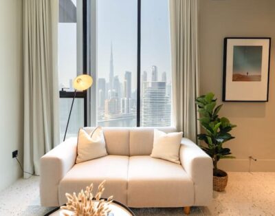 Convenient Studio w/ Burj Khalifa View