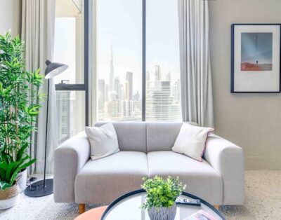 Relax & Recharge: Burj Khalifa View Studio