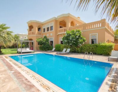 Prvt Pool & Beach! in Luxury Palm Jumeirah Villa