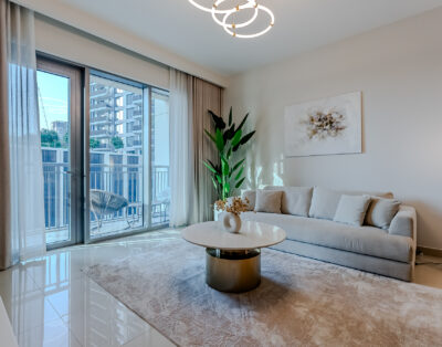 Cozy and spacious 1BDR in Dubai Creek