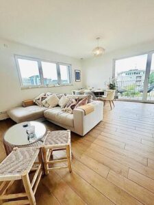 Luxury two bedrooms flat-Gasp80