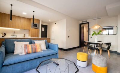 Apartamento con jardín y parking